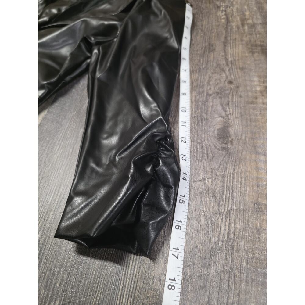 OMMIIVEX Faux Leather Blazer Black Ruched Sleeve Single Button Size M NWT - Picture 6 of 12